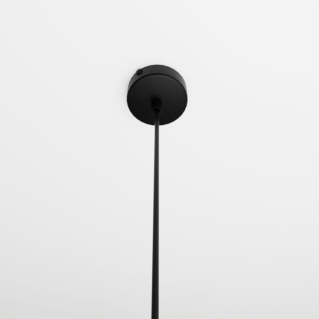 Cosmo Ø12 Color humo Lámpas de techo De Emibig Lighting - TRAKER es una lámpara de techo con forma de araña que ofrece múltiples posibilidades de diseño gracias a sus largos cables.