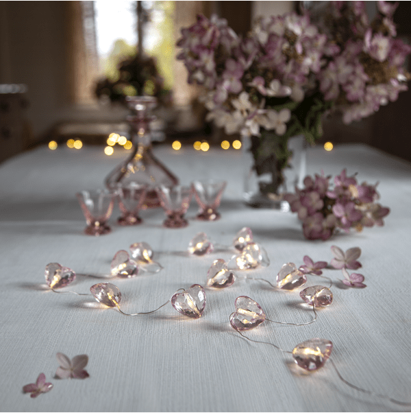 Guirnalda De Luces Valentine Rosa De Star Trading - Incluye un cable adicional de 30 cm para el compartimento de las pilas.