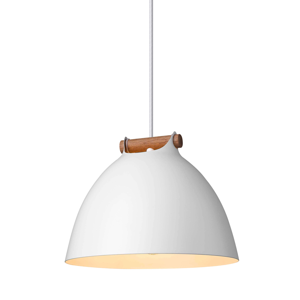 Århus Ø24 Blanco Lámpas de techo De Halo Design - La l&aacute;mpara de techo &Aring;rhus combina el minimalismo escandinavo con un dise&ntilde;o moderno, creando una fuente de luz que impresiona en cualquier habitaci&oacute;n.