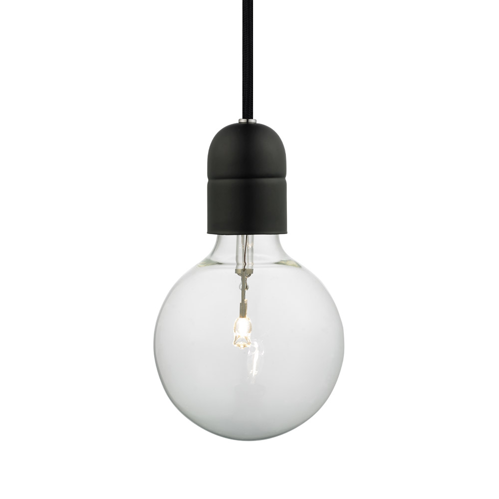 Imagen ampliada de Classic Ø5 Negro Lámpas de techo De Halo Design - Recomendamos colocar varias en grupo encima de la mesa del comedor o como lámpara colgante en el dormitorio encima de las mesitas de noche, o por qué no en un rincón del salón donde se necesita un poco de iluminación extra acogedora.