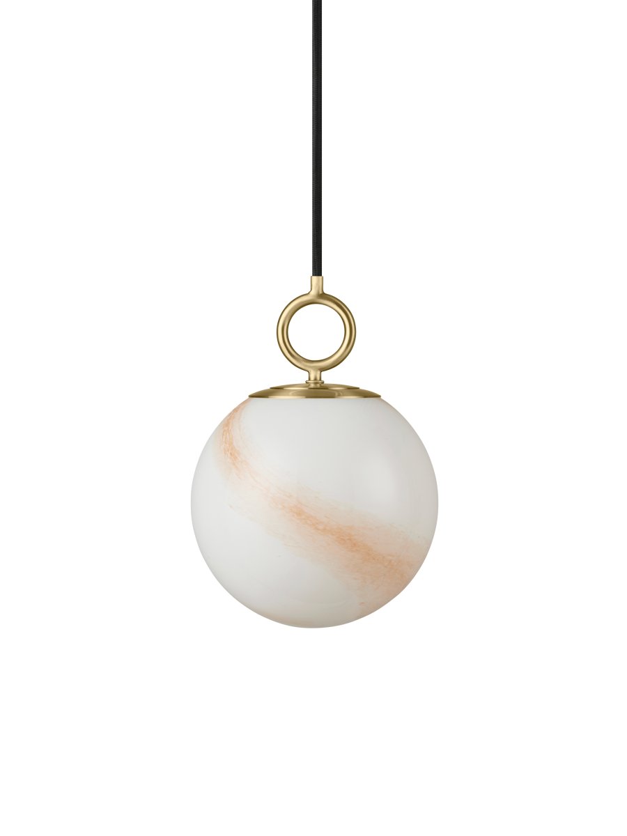 Stockholm Ø18 Marrón Lámpas de techo De Halo Design - La lámpara de techo Stockholm es una fuente de luz elegante y sofisticada que llevará su interior a un nuevo nivel.