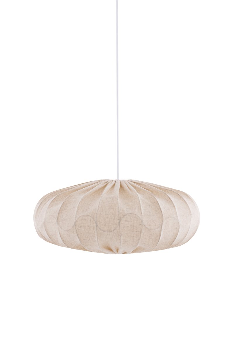 Bladverk Pantalla S/Colgante Ø50 Beige Lámpas de techo De Globen Lighting - La pantalla Bladverk es una pieza decorativa confeccionada en tela de lino beige con un diseño suave y orgánico.
