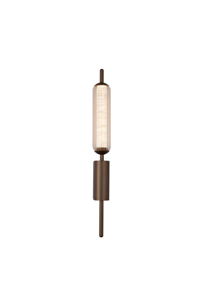 Cattail 54cm Marrón lámpara de pared De Searchlight - Su esbelta silueta de metal marr&oacute;n armoniza a la perfecci&oacute;n con la pantalla de cristal transparente acanalado y el difusor decorativo texturizado, que capta y refracta la luz con gran belleza.