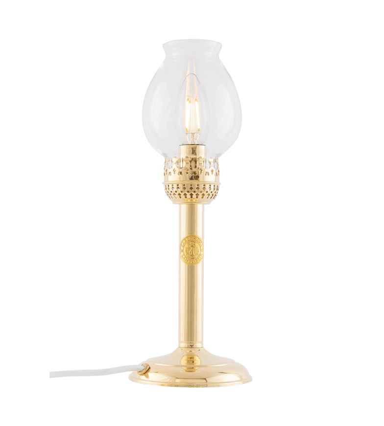 Karlskrona Elec Lantern Latón De Karlskrona lampfabrik - La cl&aacute;sica linterna Karlskrona en versi&oacute;n electrificada forma parte de la gama de productos de Karlskrona Lampfabrik desde hace m&aacute;s de 100 a&ntilde;os y sigue siendo muy popular.
