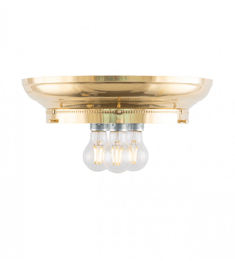 Fröding 300 Latón De Karlskrona lampfabrik - Lampan &auml;r f&ouml;rsedd med tre ljusk&auml;llor f&ouml;r en j&auml;mnare och behagligare ljusbild, vilket &auml;r s&auml;rskilt viktigt vid anv&auml;ndandet av slipade kristallglas.