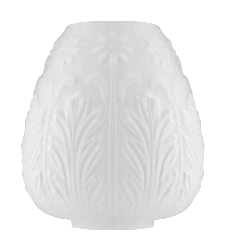 Acanthus Glass Shade 85 Blanco mate De Karlskrona lampfabrik - Pantalla de queroseno clásica, soplada en el molde de hierro fundido de Karlskrona Lampfabrik, con patrón de hojas.