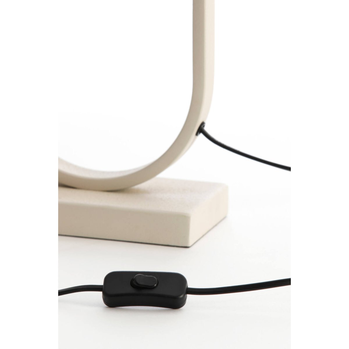 Jamiri 55cm Blanco cremoso base de lámpara De Light & Living - 