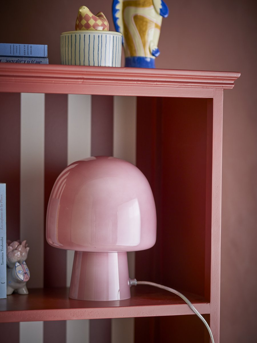 Paddy 26cm Rosa lámpara de mesa De Bloomingville - La l&aacute;mpara de mesa Paddy de Bloomingville est&aacute; hecha de vidrio rosa y tiene una forma encantadora que aporta elegancia y personalidad a cualquier habitaci&oacute;n.