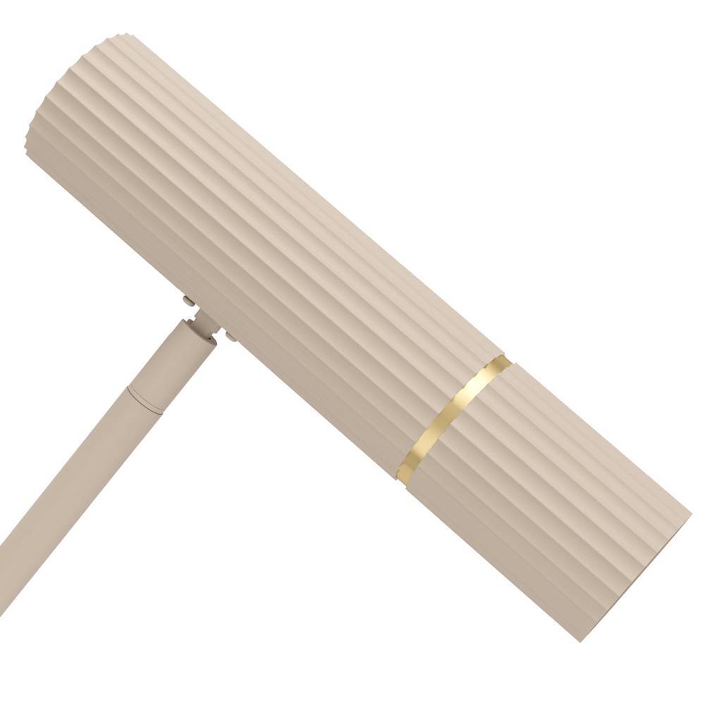 Caminia Beige lámpara de pie De Eglo - Con su forma delgada y cabezal de luz ajustable, es perfecto para crear una luz dirigida sobre un sofá, sillón o escritorio.