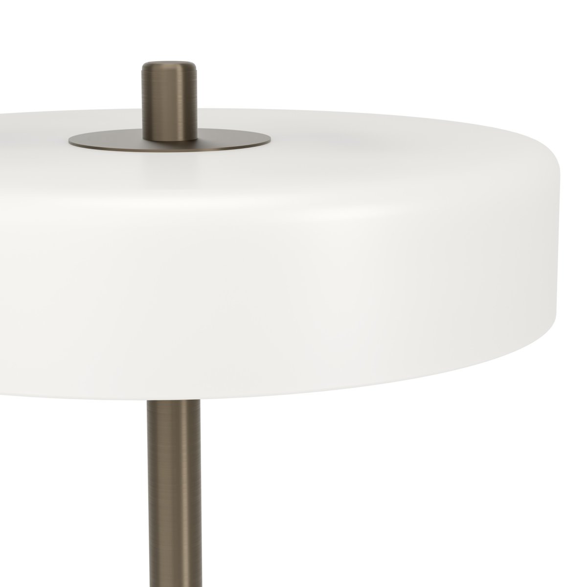 Salve 33cm Bronce lámpara de mesa De Eglo - La l&aacute;mpara de mesa Salve impresiona por su base de metal con efecto bronce y su pantalla redonda de cristal opalino, que le confieren un aspecto suave y agradable.