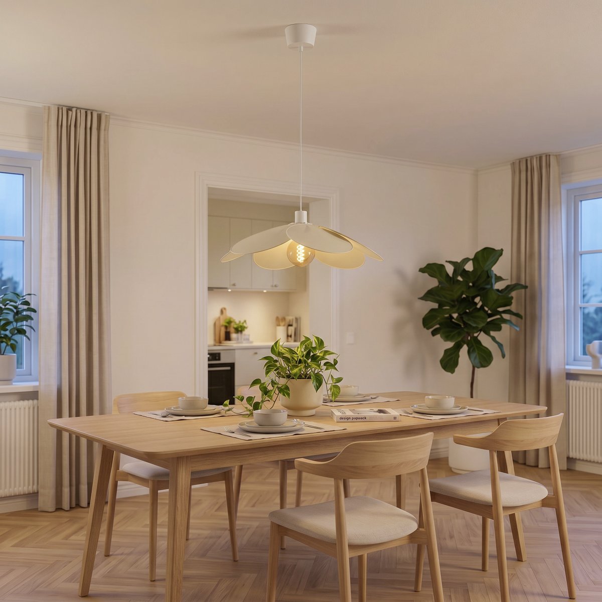 Binacua Ø60 Beige Lámpas de techo De Eglo - Binacua es una lámpara colgante decorativa con una pantalla en forma de flor, confeccionada en tela beige.
