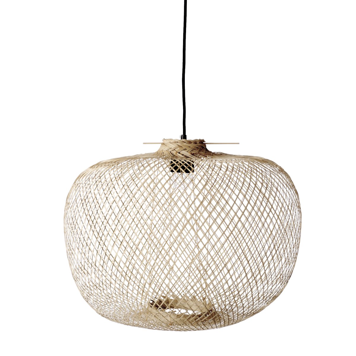 Rodi Ø42 Naturaleza Lámpas de techo De Bloomingville - La l&aacute;mpara colgante Rodi de Bloomingville est&aacute; hecha de un hermoso tejido de bamb&uacute;, que difunde una luz suave y acogedora por toda la habitaci&oacute;n.