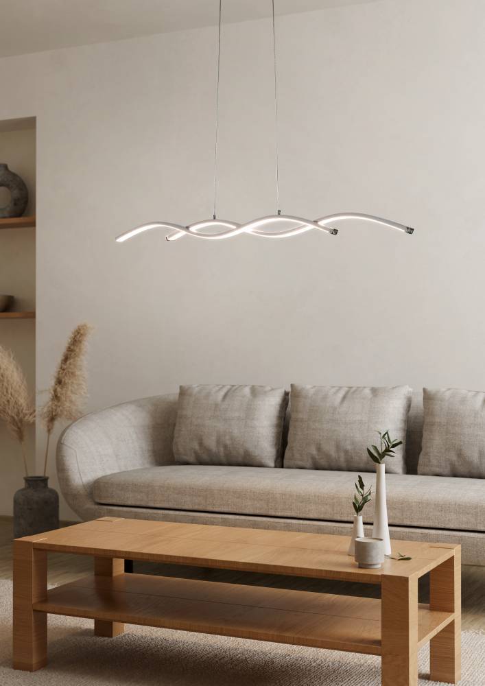 Lasana 87cm Cromo Lámpas de techo De Eglo - La lámpara encaja perfectamente encima de una mesa de comedor o en la sala de estar para crear un espacio elegante e iluminado.