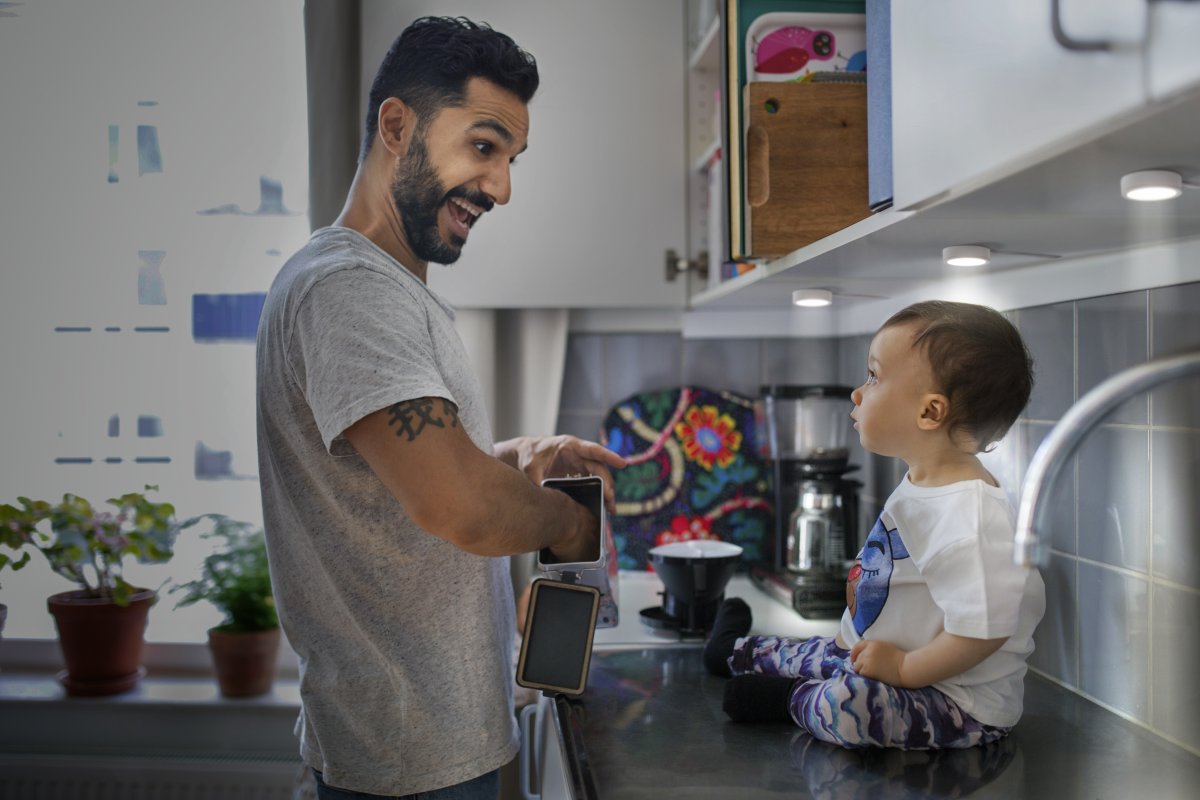 Spot Puck 3x3W Blanco De Ledvance - De har enhetlig ljusf&ouml;rdelning och avger ett varmvitt ljus p&aring; 3x330lm.