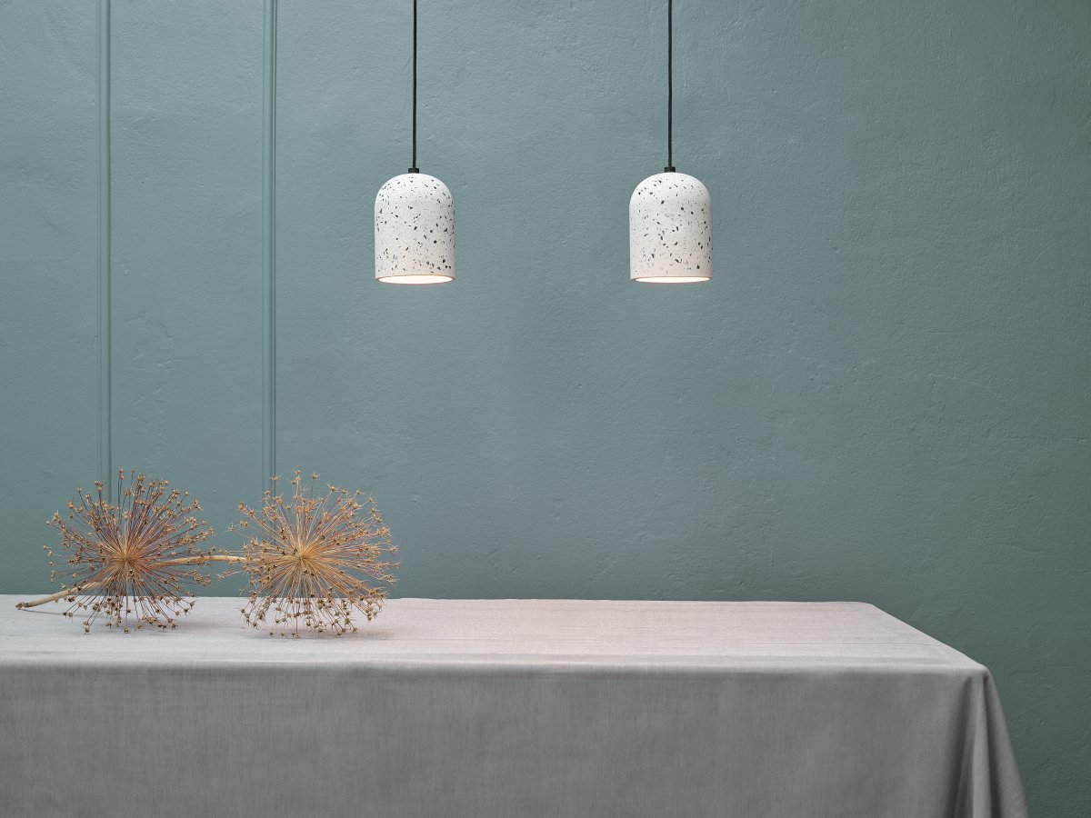 Pill Ø15 Blanco Lámpas de techo De Ledvance - &Ouml;ppningen i botten g&ouml;r att du f&aring;r ett bl&auml;ndfritt ljus riktat ner&aring;t.