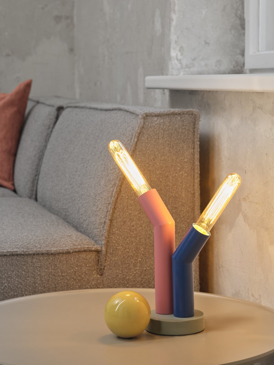 Straw 28cm Multicolor lámpara de mesa De Ledvance - Straw &auml;r en lekfull bordslampa med h&auml;rliga kul&ouml;rer.