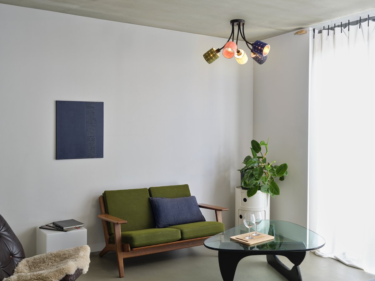 Felt Weaving Cans 63cm Multicolor plafón De Ledvance - Varje arm har en sk&auml;rm av fl&auml;tad filt vilket ger en fin och varm ljusspridning i rummet.