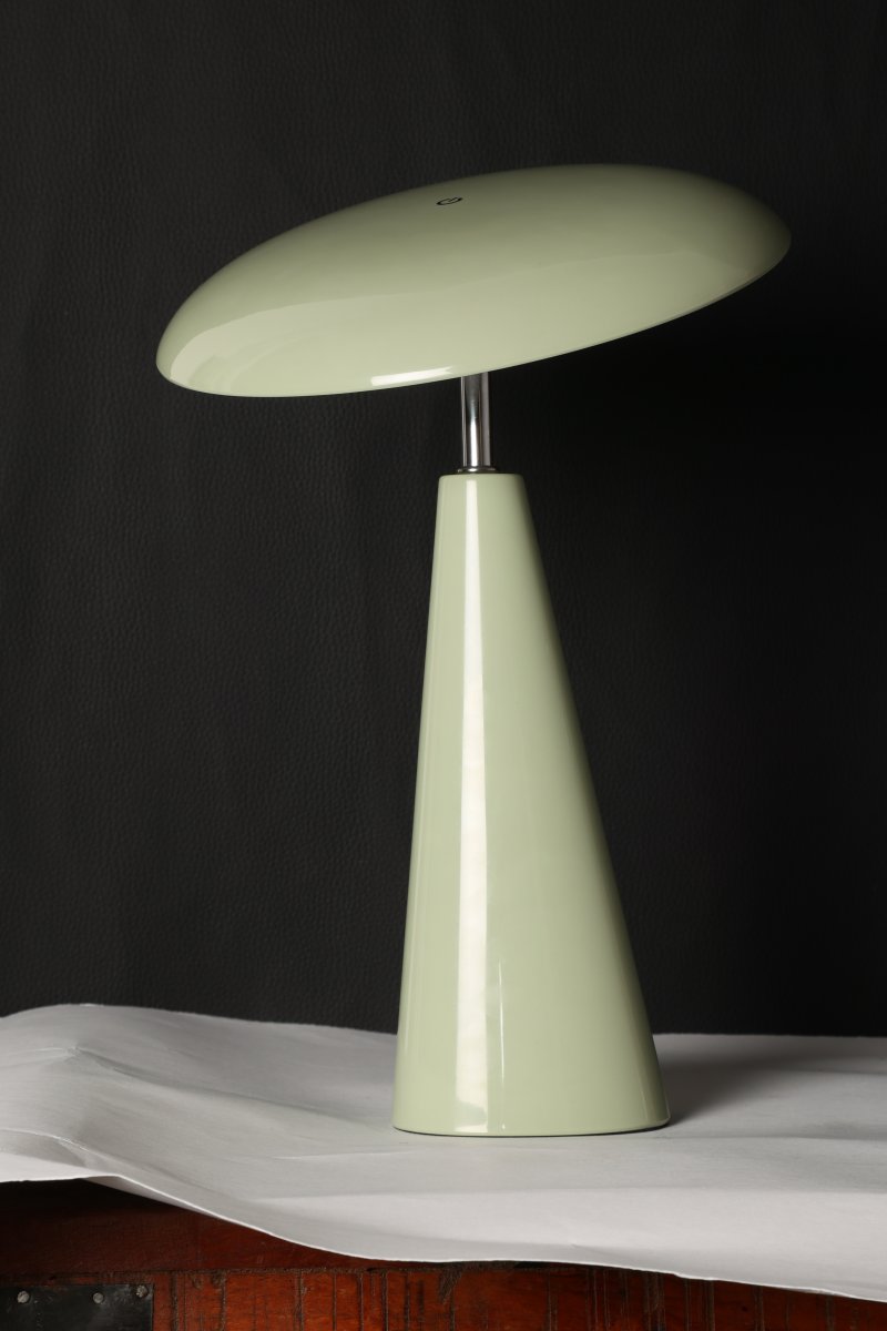 Audrey 33cm verde claro portátil De Eja - Audrey encaja a la perfección en una mesa de centro, una mesita de noche o un alféizar.