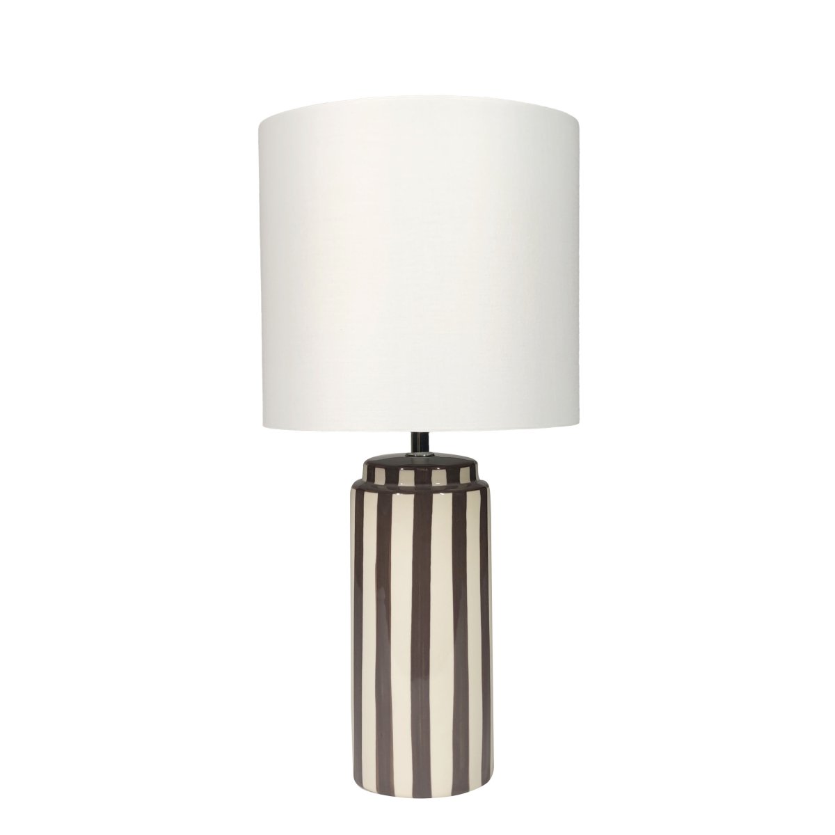 Faro 50cm Marrón/blanco lámpara de mesa De Nordic Lighting - Faro es una elegante lámpara de mesa que combina una forma clásica con un diseño gráfico.