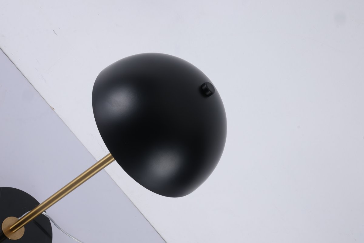 Dito 47cm Negro lámpara de mesa De Nordic Lighting - La l&aacute;mpara incluye un cable transparente de 1,8 m de longitud, un interruptor y un enchufe.