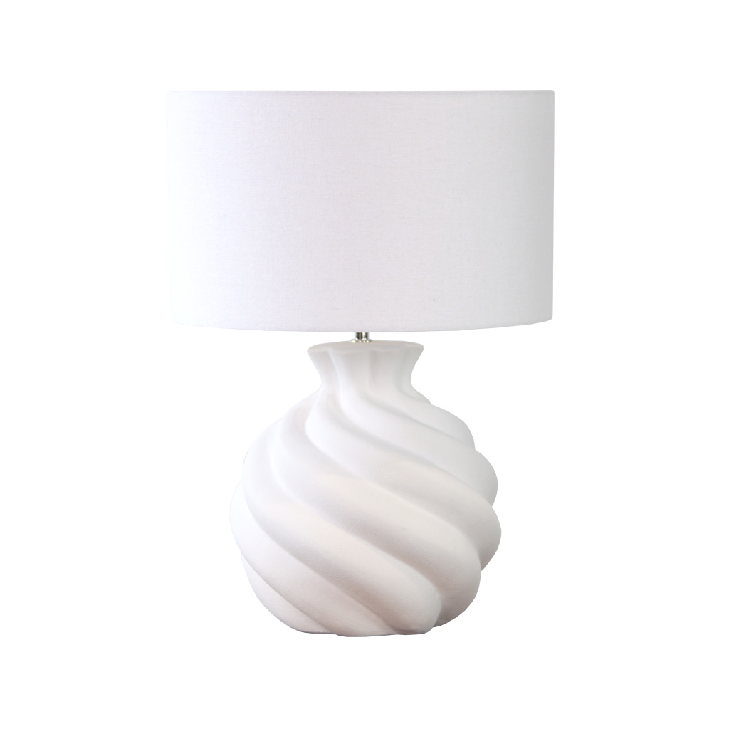 Vindel 52cm Blanco lámpara de mesa De Lampan - La l&aacute;mpara de mesa Vindel es una l&aacute;mpara decorativa que combina elegantemente forma y estructura.