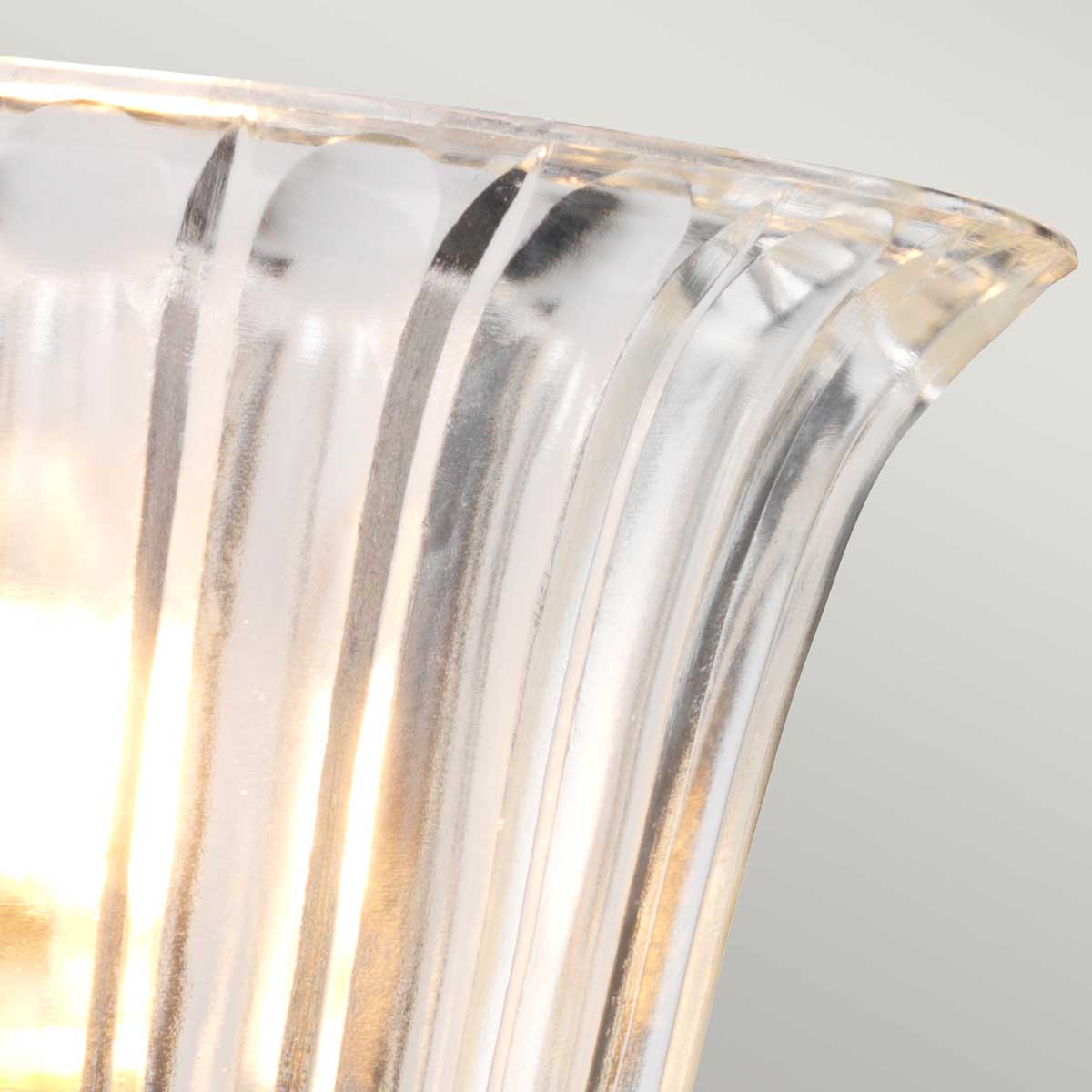 Austen Ø14 níquel pulido lámpara de baño De Elstead Lighting - La lámpara tiene un acabado de níquel pulido y una elegante pantalla de cristal que le da un aspecto atemporal.