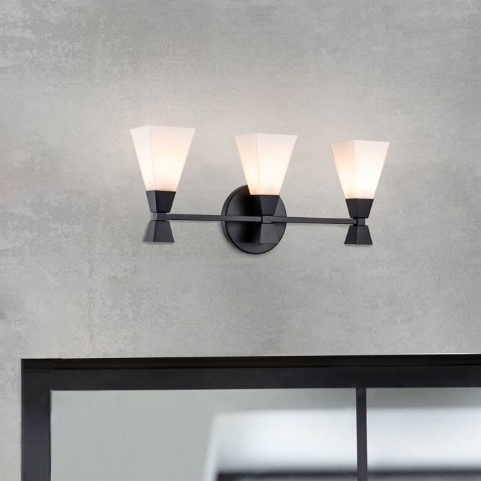 Bowtie 57cm Negro lámpara de baño De Elstead Lighting - La lámpara de pared Bowtie en negro mate es una moderna lámpara de espejo con protección IP44 y, por lo tanto, es adecuada para baños, pero también para otros espacios interiores como lavaderos o aseos de invitados.