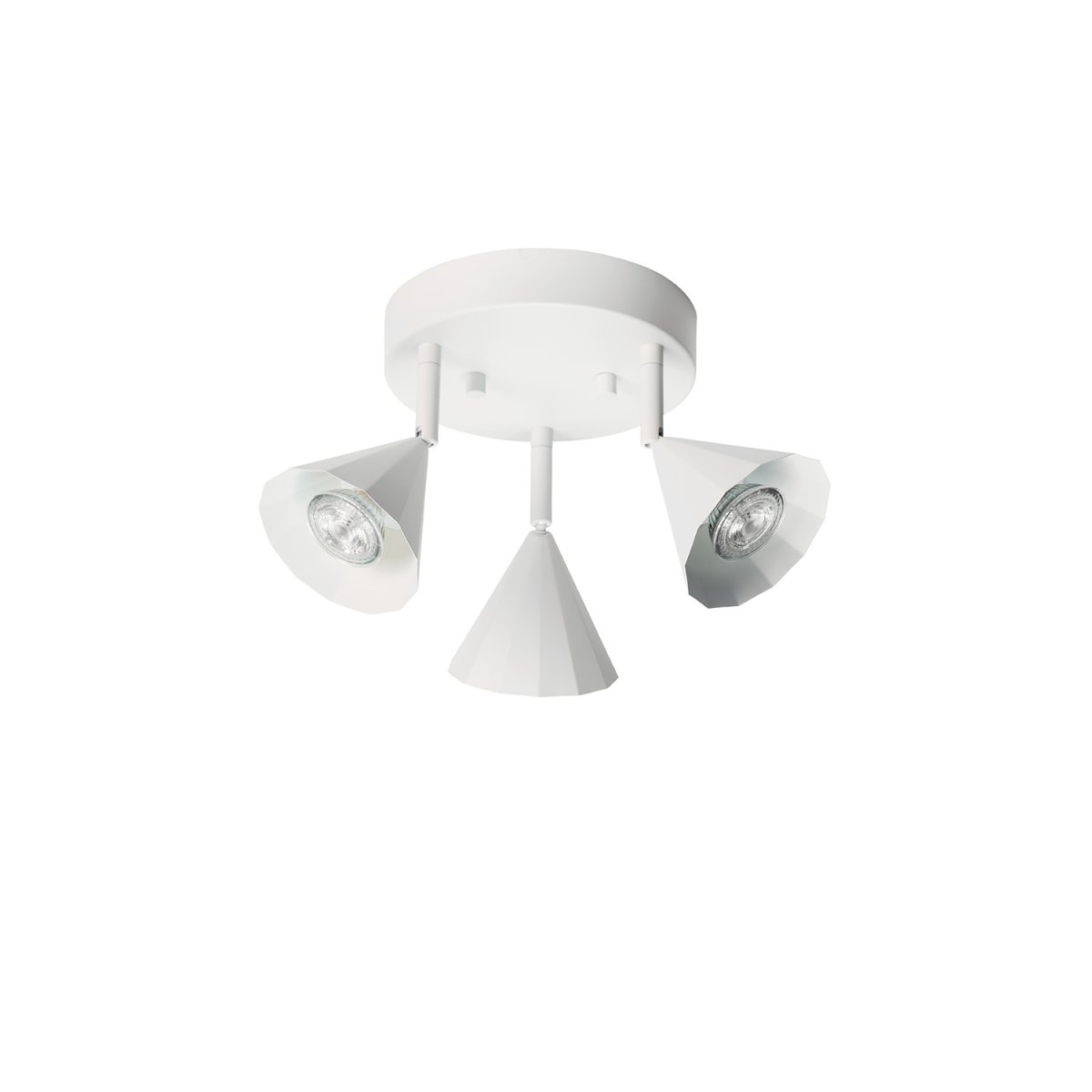 Rain 3 Blanco foco de techo De CO Bankeryd - La l&aacute;mpara de techo emite una luz uniforme que crea un ambiente agradable, y su elegante forma la convierte en un detalle sutil pero elegante en todo tipo de interiores.