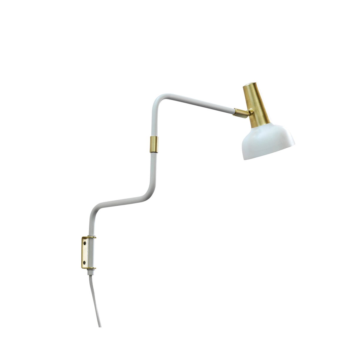 Ray Blanco cálido lámpara de lectura De CO Bankeryd - El aplique de pared Ray se puede utilizar en el salón junto a un sofá o sillón, así como en el pasillo o encima de un aparador, aportando a la estancia un toque moderno.