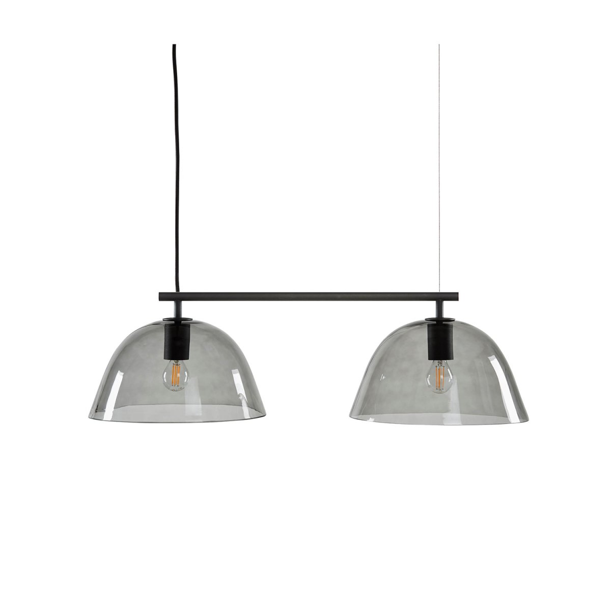 Wendo 70cm Negro Lámpas de techo De CO Bankeryd - La lámpara de techo Wendo encaja perfectamente sobre mesas de comedor rectangulares, donde la lámpara proporciona buena iluminación al tiempo que añade carácter a la habitación.
