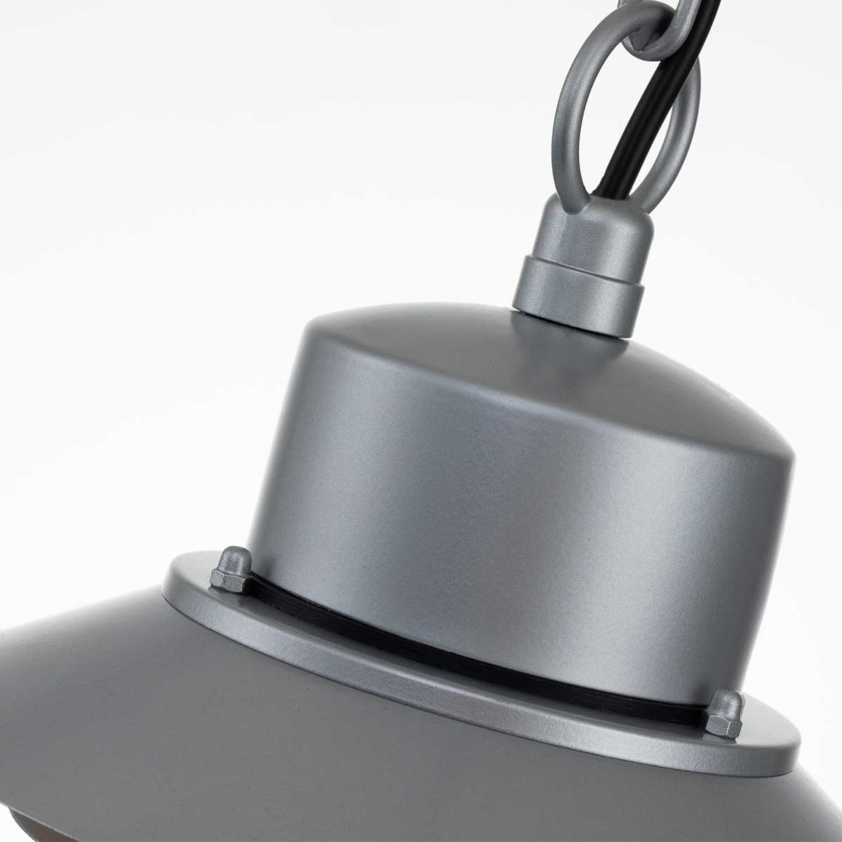 Copenhagen Ø22 Plata De Elstead Lighting - Tillverkad av rostfritt st&aring;l i silverfinish och glas, erbjuder den en h&aring;llbar och v&auml;dert&aring;lig konstruktion som passar perfekt f&ouml;r entr&eacute;er, altaner och verandor.