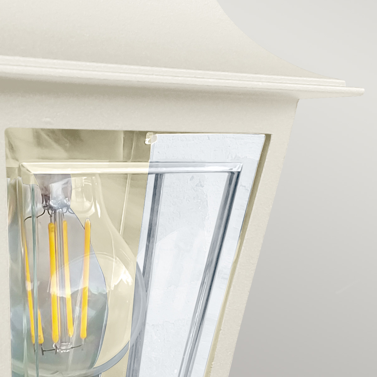 Deco Lane 32cm Beige lámpara de exterior De Elstead Lighting - Con la clase de protección IP44, la lámpara está protegida contra la lluvia y la humedad y, por lo tanto, es perfecta para fachadas, entradas y terrazas.