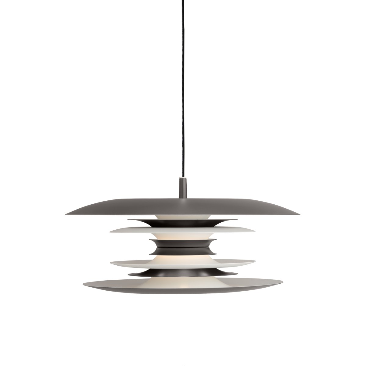 Diablo Ø40 Gris óxido Lámpas de techo De Belid - La l&aacute;mpara colgante Diablo forma parte de la exclusiva familia Diablo, dise&ntilde;ada por Joakim Fihn, y tambi&eacute;n est&aacute; disponible como l&aacute;mpara de pie, de mesa y de pared.