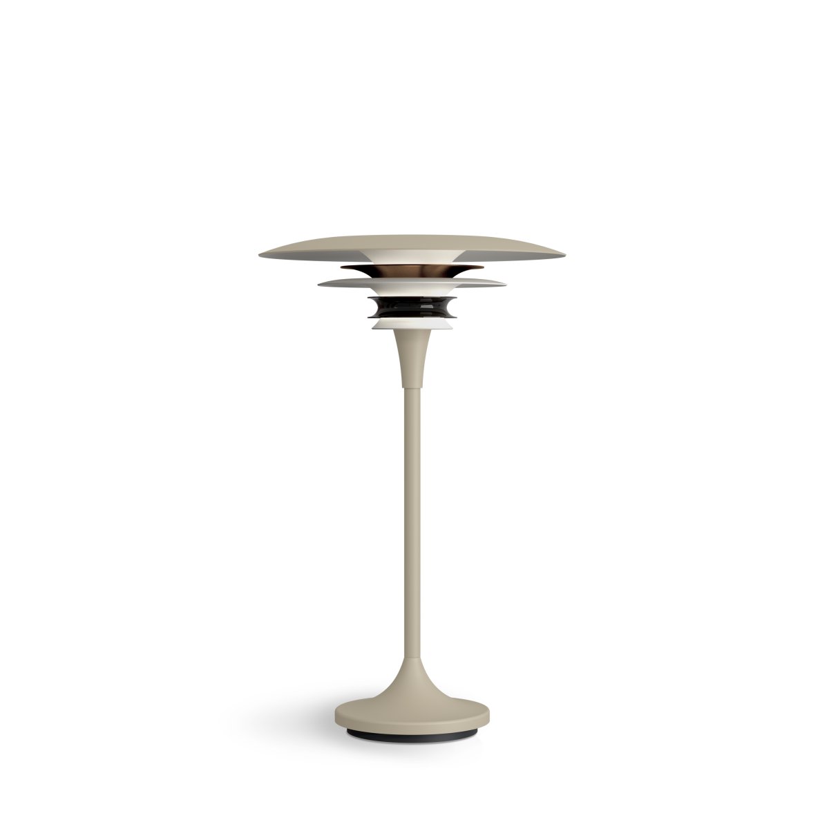 Diablo 48cm Arena/bronce lámpara de mesa De Belid - Este modelo mide 48 cm de alto y es de color beige/arena con detalles en bronce.