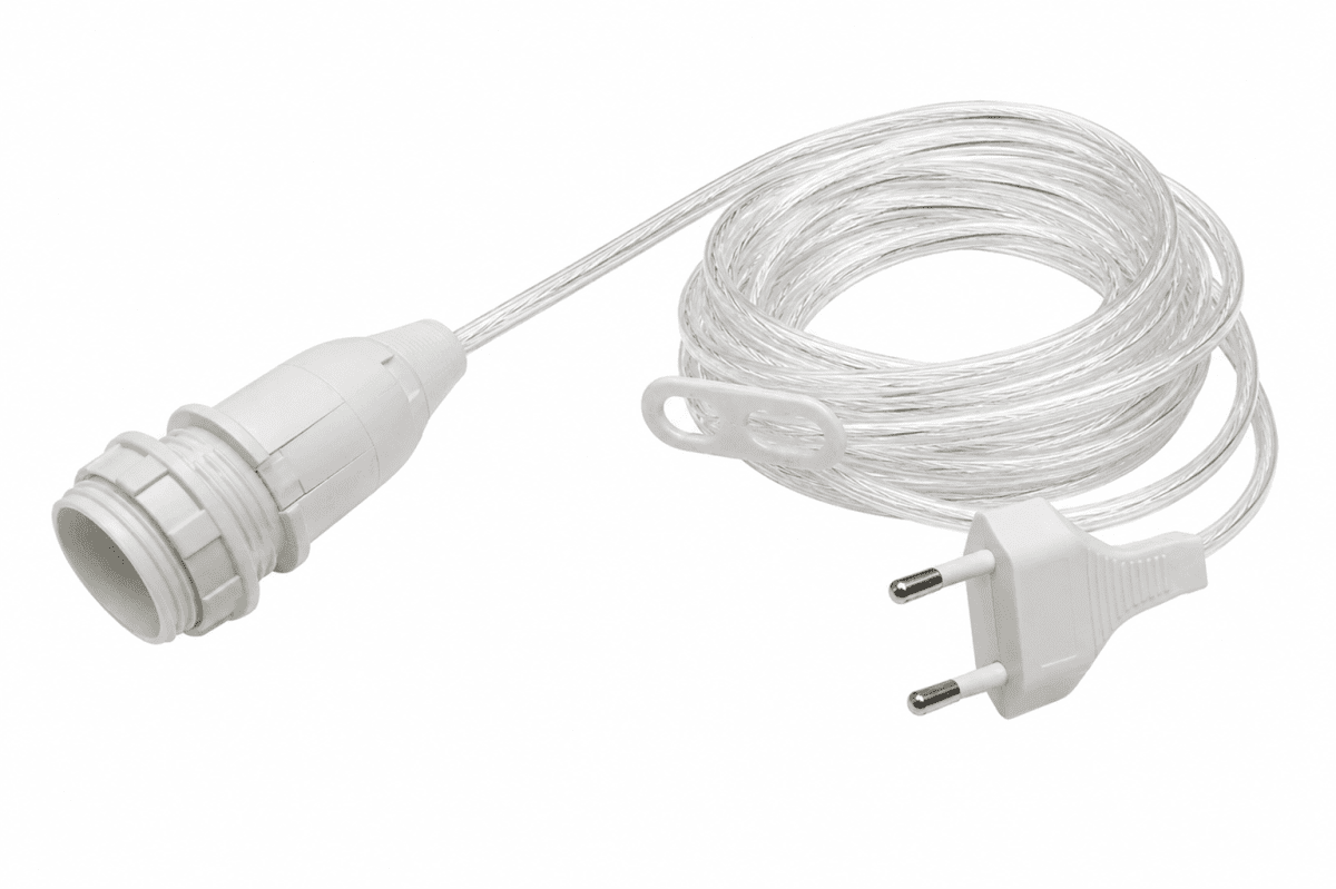 Cable de lámpara de 5m con interruptor y enchufe Transparente De Nordic Lighting - Práctico y seguro soporte para cables con cable transparente para colgar fácilmente tu estrella de Navidad u otra iluminación decorativa.