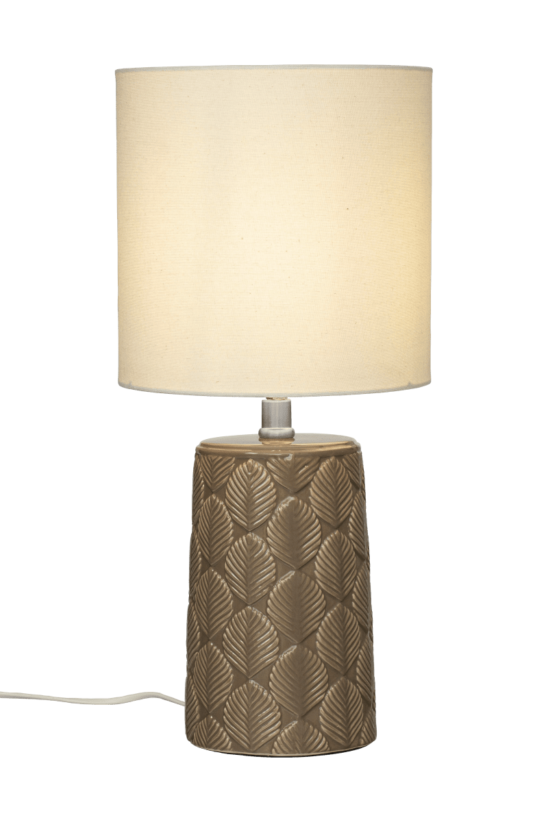 Bodil 47cm Marrón lámpara de mesa De Aneta Lighting - La base de cerámica con un hermoso patrón marrón está inspirada en una estética atemporal que se adapta perfectamente a interiores modernos y clásicos.