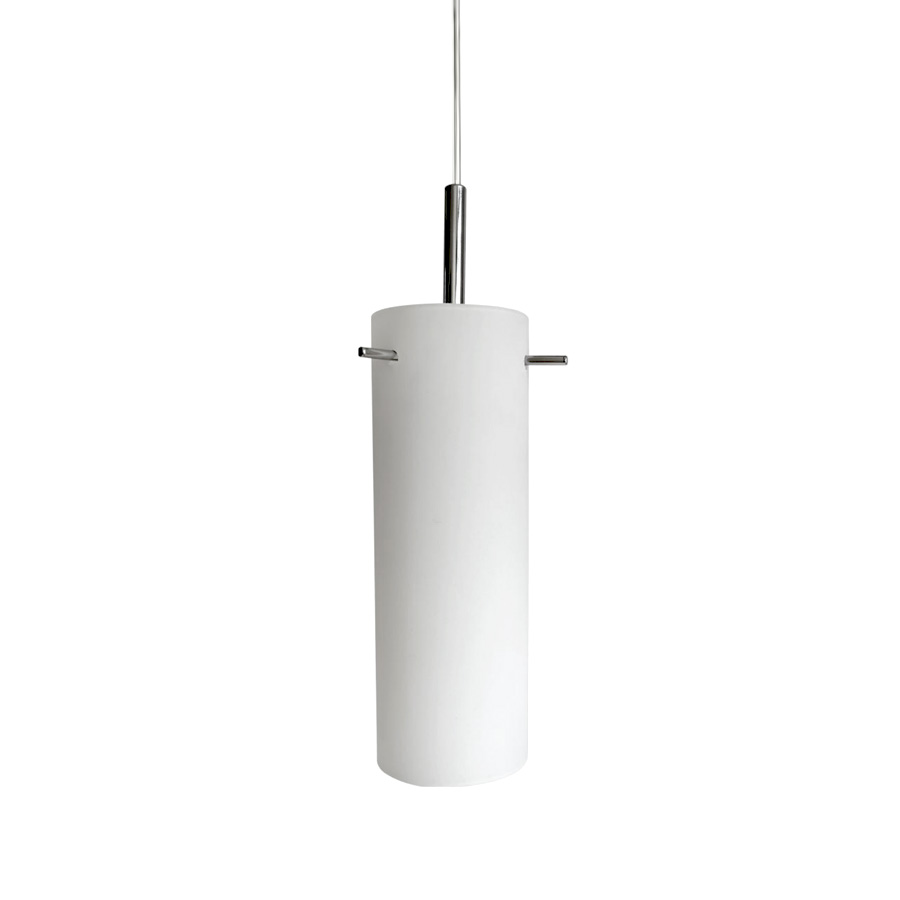 Cilinda Ø7 Cromo/blanco lámpara de ventana De Nordic Lighting - El cristal blanco garantiza una hermosa distribuci&oacute;n de la luz y, en combinaci&oacute;n con los detalles cromados, se convierte en un elegante detalle interior.