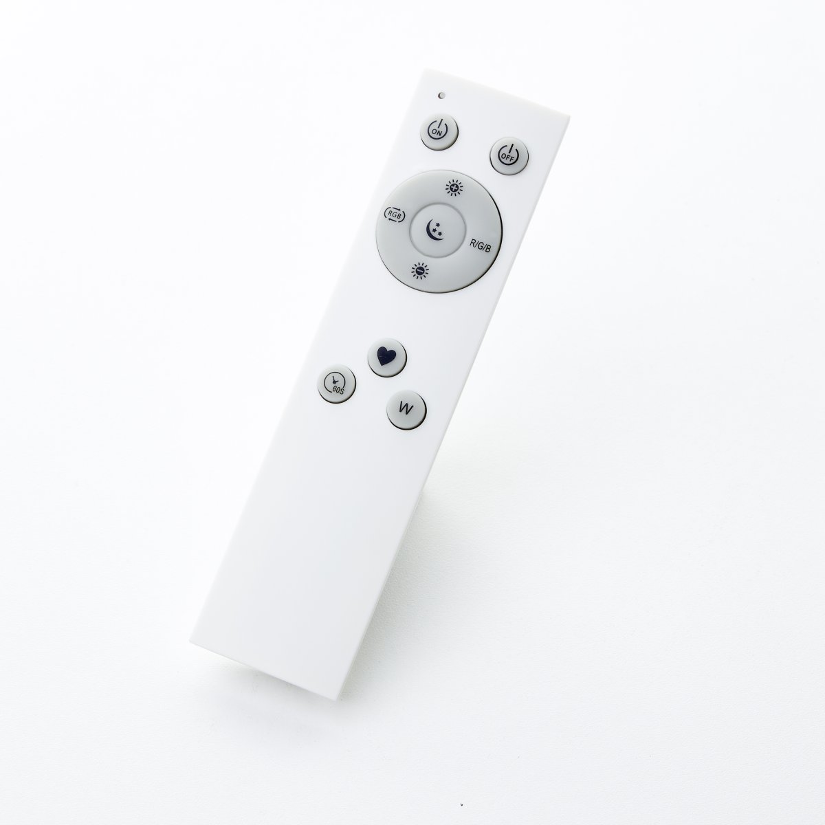 Lotti Ø30 Negro plafón De Brilliant - La luz se puede regular en tres niveles con el mando a distancia incluido, lo que permite ajustar fácilmente la intensidad según se necesite, desde una luz de trabajo intensa hasta una suave iluminación nocturna.