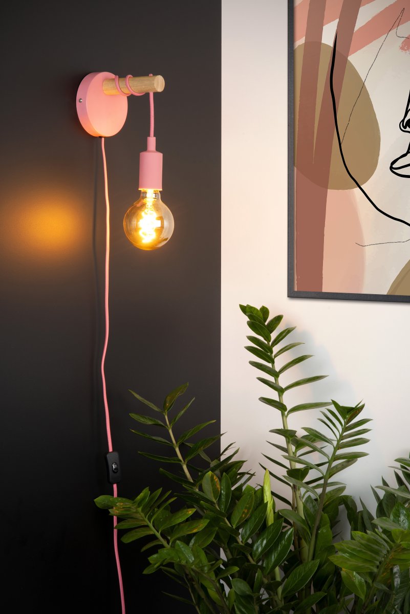 Pola Rosa lámpara infantil De Lucide - Es ideal como luz de noche para ni&ntilde;os peque&ntilde;os, como l&aacute;mpara de lectura o como un divertido elemento decorativo para ni&ntilde;os mayores.