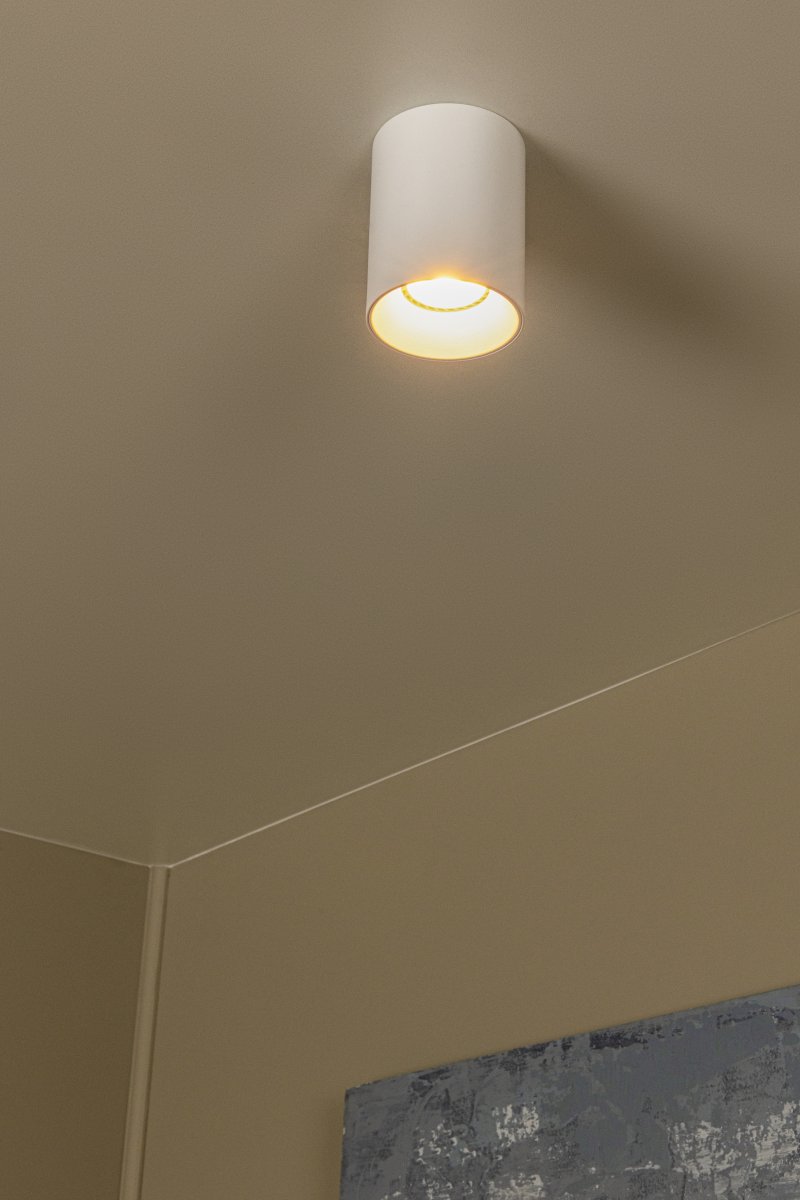 Gerti Blanco foco de techo De Lucide - Gerti es una opci&oacute;n atemporal que combina un dise&ntilde;o discreto con una iluminaci&oacute;n eficaz.