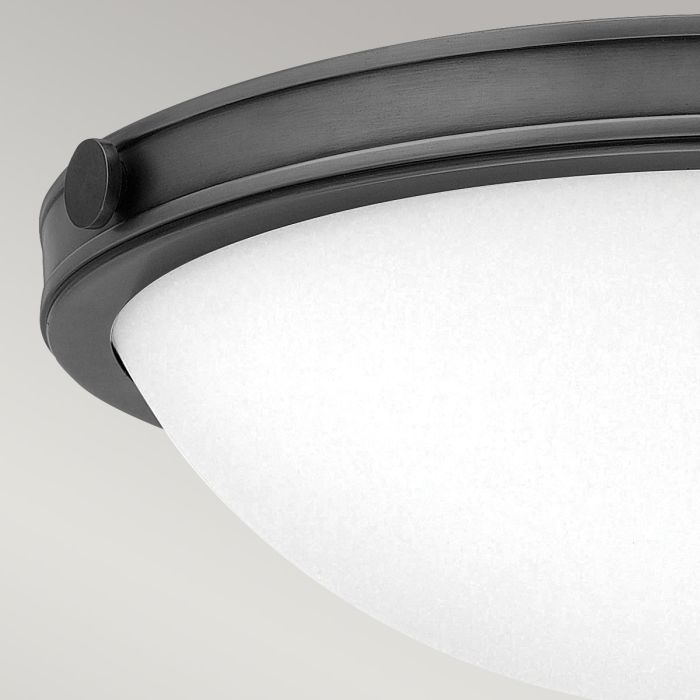 Collier Ø35 Negro plafón De Elstead Lighting - Collier cautiva con su elegante dise&ntilde;o de los a&ntilde;os 50, que combina una discreta est&eacute;tica retro con una elegancia moderna.