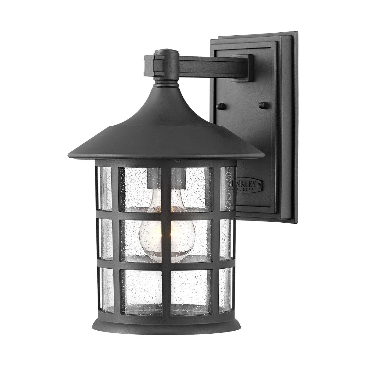 Freeport 30cm Negro lámpara de exterior De Elstead Lighting - Freeport es una lámpara de pared para exterior encantadora y clásica que combina un diseño tradicional con una durabilidad moderna.