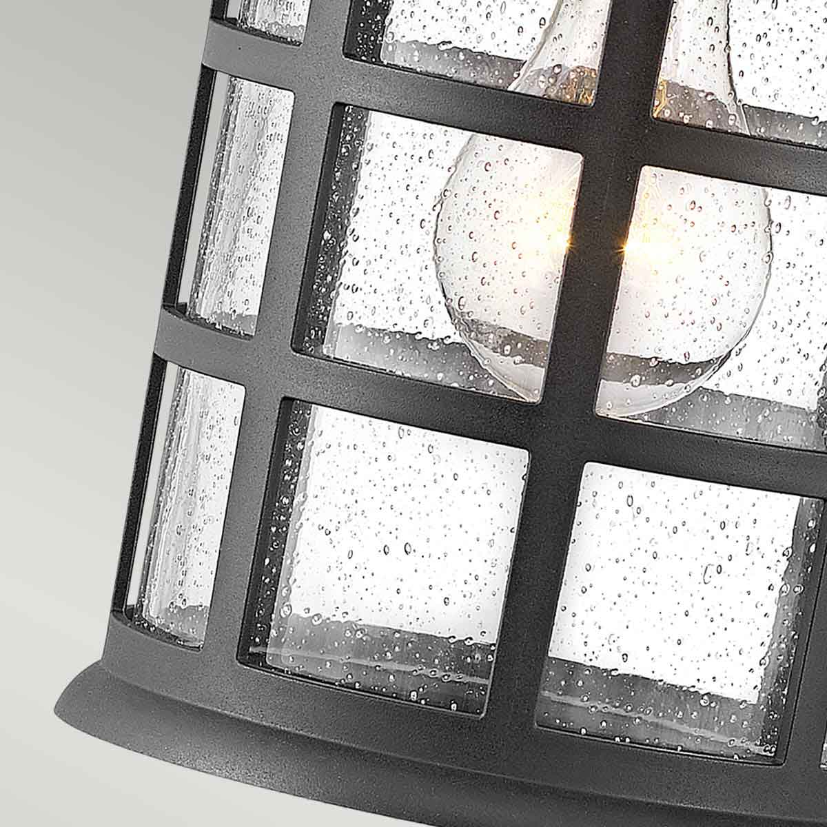Freeport 30cm Negro lámpara de exterior De Elstead Lighting - Freeport es una lámpara de pared para exterior encantadora y clásica que combina un diseño tradicional con una durabilidad moderna.