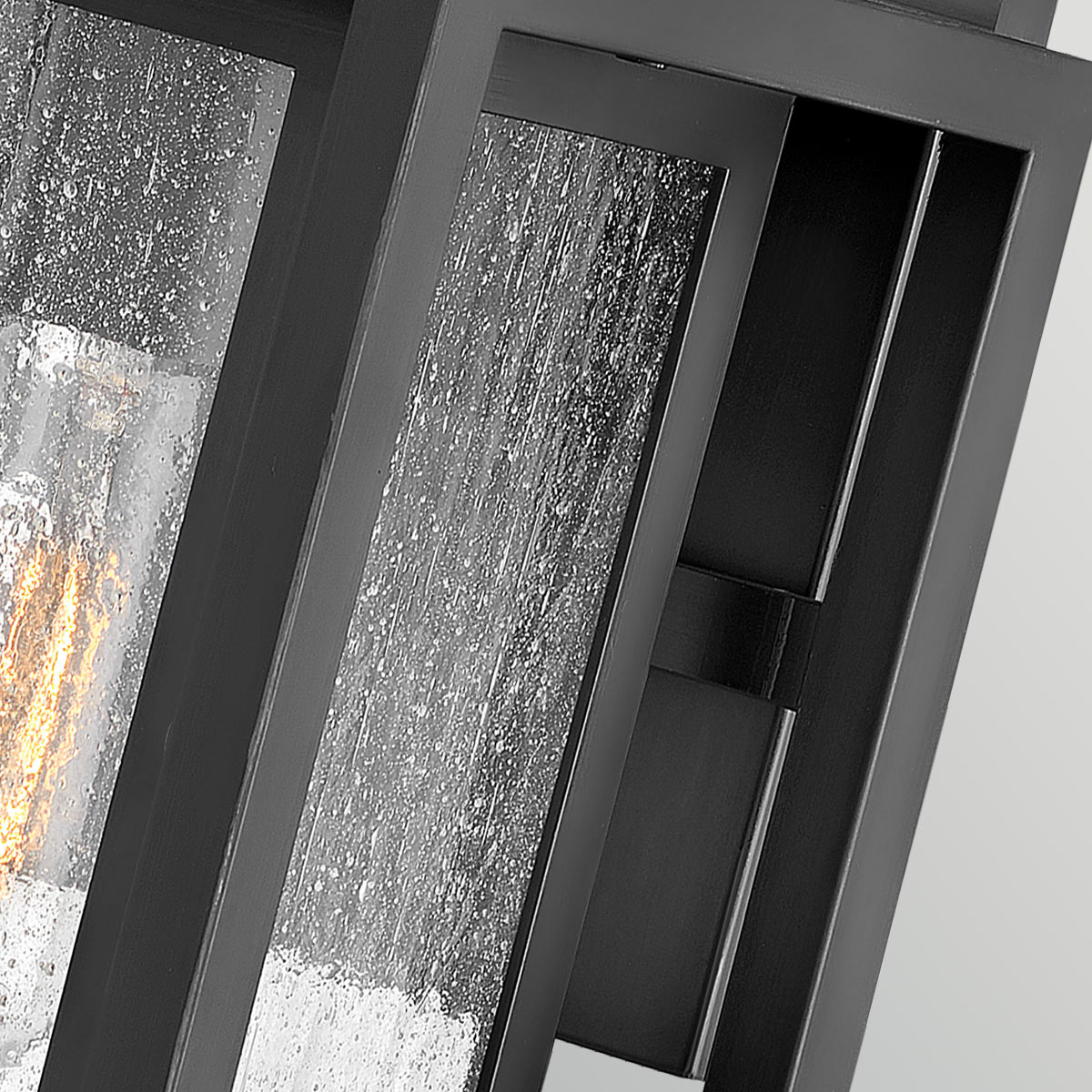 Republic 30cm Negro lámpara de exterior De Elstead Lighting - Republic es una l&aacute;mpara decorativa de fachada con un dise&ntilde;o moderno y un llamativo marco doble.