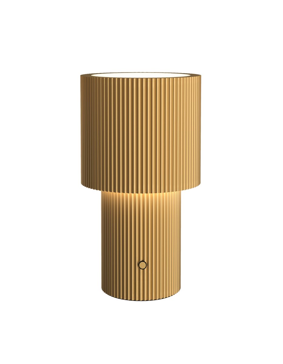 Iluma 22cm Oro portátil De Herstal - Ya sea disfrutando de ma&ntilde;anas tranquilas junto a la ventana o cenando en el balc&oacute;n, siempre est&aacute; al alcance y crea el ambiente perfecto.