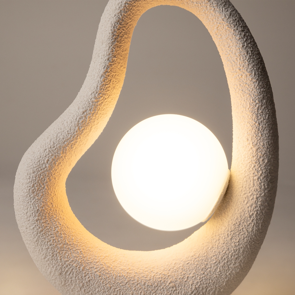 Opus 38cm Blanco lámpara de mesa De Maytoni - La pantalla de cristal blanco emite una luz suave y agradable que crea un ambiente armonioso en la habitaci&oacute;n.