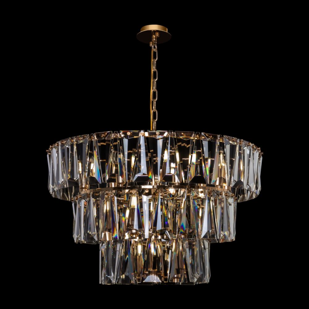 Puntes Ø77 Oro cristal De Maytoni - Puntes es una elegante l&aacute;mpara de techo realizada en metal de color dorado con prismas brillantes que rodean las fuentes de luz y crean un m&aacute;gico juego de luz cuando se enciende la l&aacute;mpara.