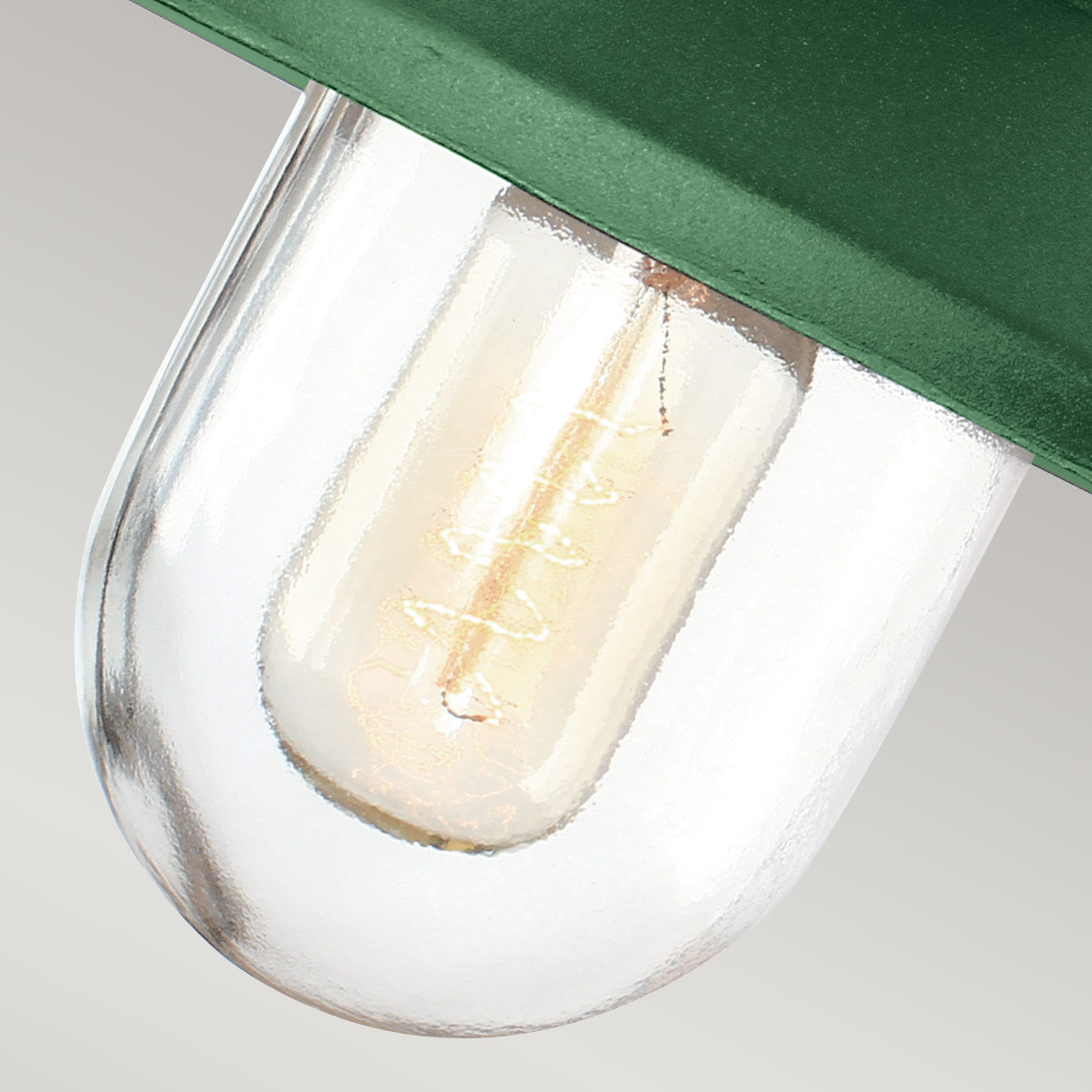 Klampenborg Ø28 Verde lámpara de exterior De Elstead Lighting - La lámpara de pared Klampenborg tiene un diseño de linterna resistente y atemporal que combina la simplicidad escandinava con la sostenibilidad.