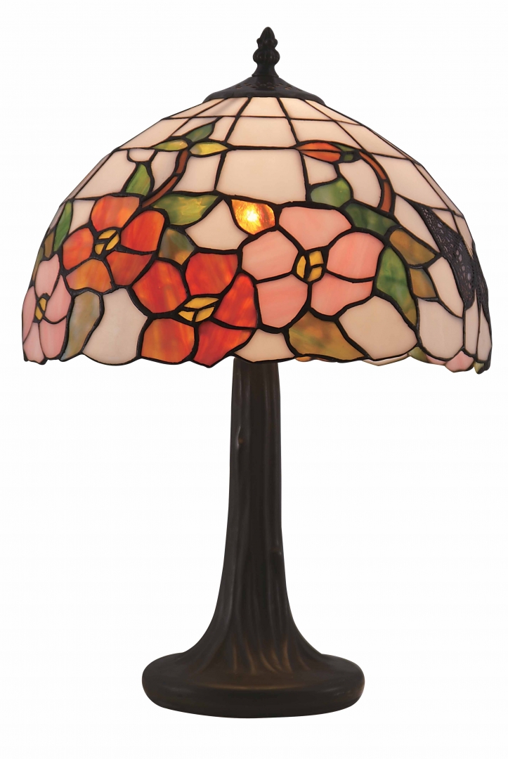 Sommar 45cm Multicolor De Norrsken Design - La materia prima en el proceso de producción es un vidrio de color especial, que se corta y pule para adaptarlo a la pieza.