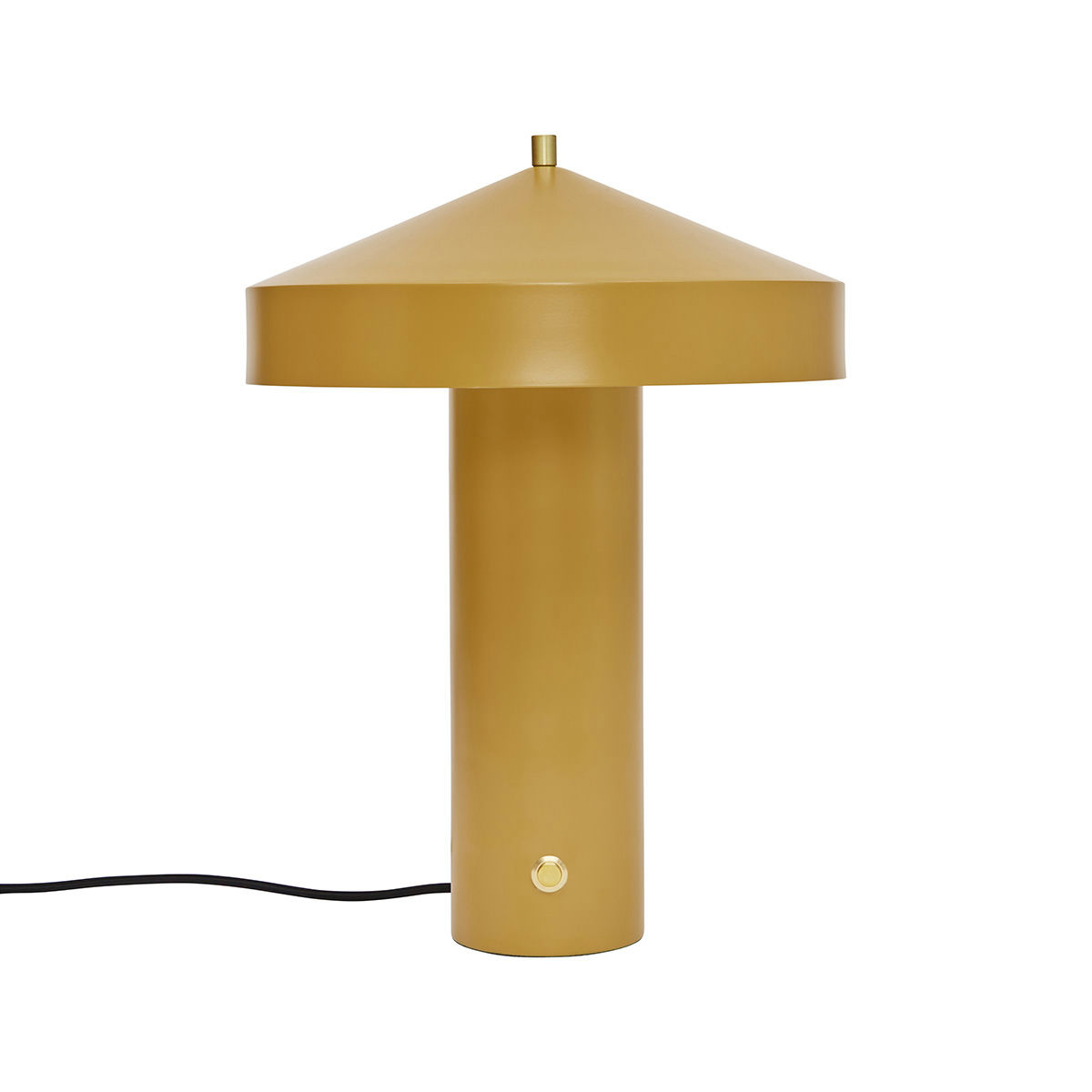Hatto 40cm Amarillo oscuro lámpara de mesa De OYOY - La lámpara de mesa Hatto es como una pequeña obra de arte que aporta luz y un ambiente único a tu hogar.